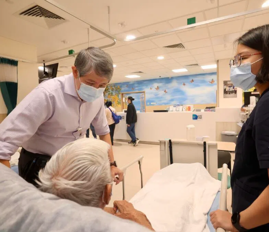 Community Bedside Visit and Accompaniment Service